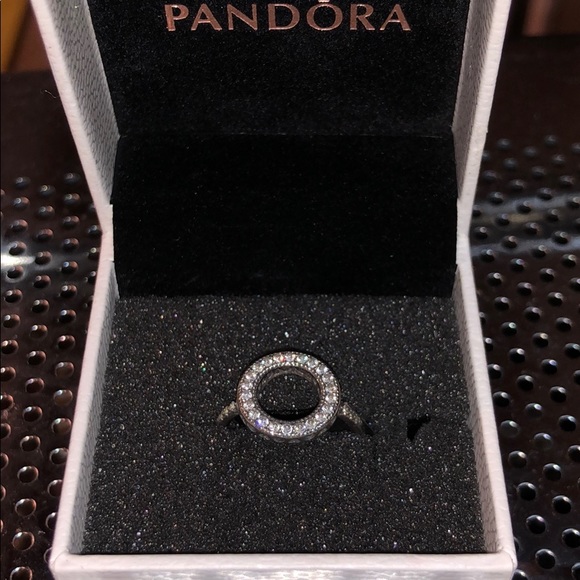 Pandora Ring - Picture 1 of 4